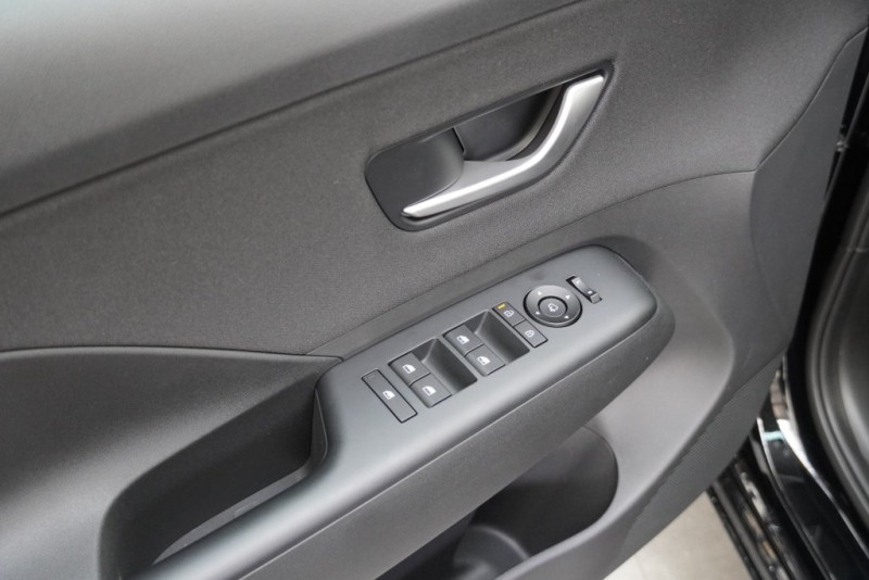 KONA EV (SX2) Smart Line 64,8 kWh k7es2-P20/21-O20 - 13