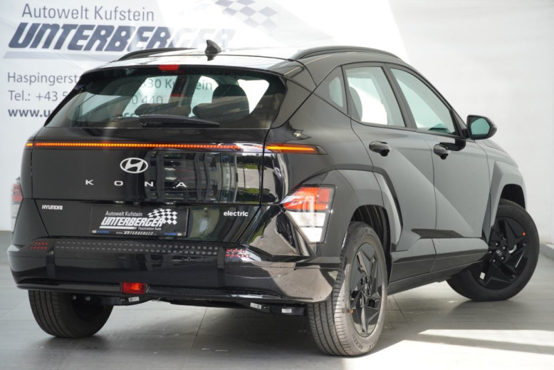 KONA EV (SX2) Smart Line 64,8 kWh k7es2-P20/21-O20 - 21