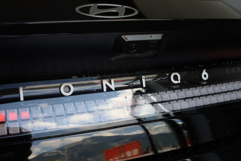IONIQ 6 Prestige Line 84 kWh 4WD i66p2-O3 - 24