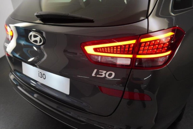 i30 Kombi - PD Comfort Line 1.0 T-GDI c6kc1-PP6-OO - 9
