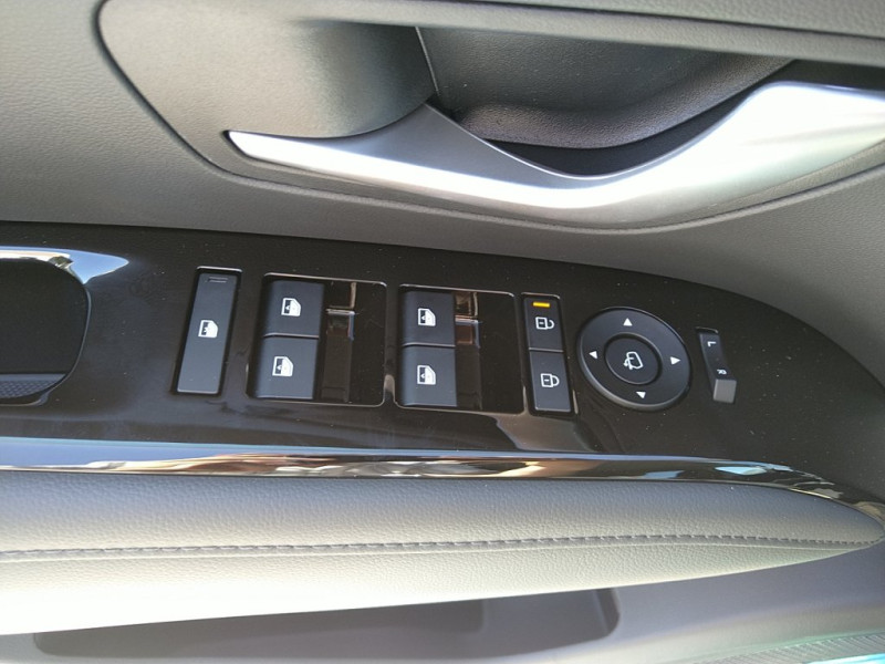 Tucson NX4 Comfort Line 1,6 T-GDi HEV 4WD AT t7hc2-P22/23-O21/22 - 9