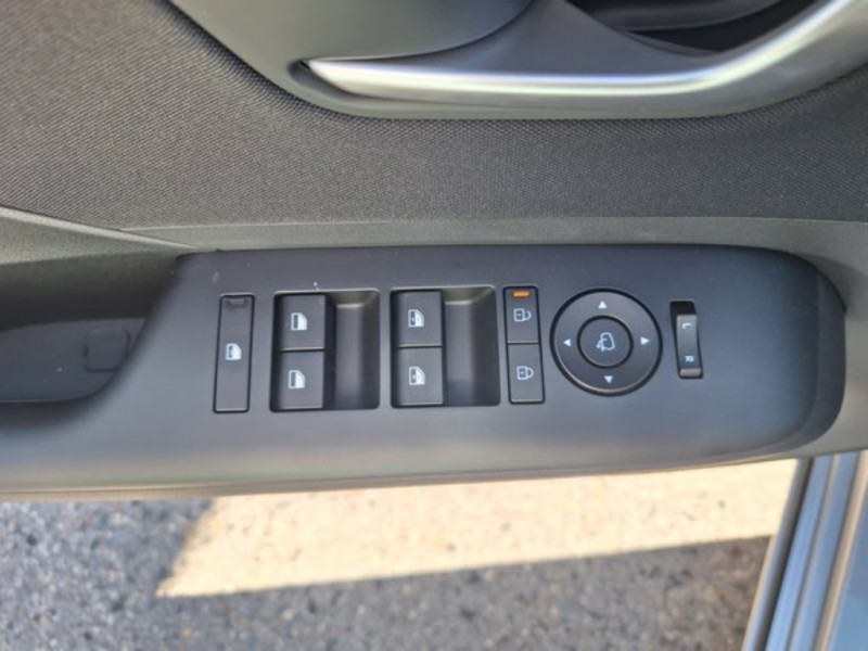 KONA EV (SX2) Smart Line 48,6 kWh k7es1-P20/21-O20 - 4