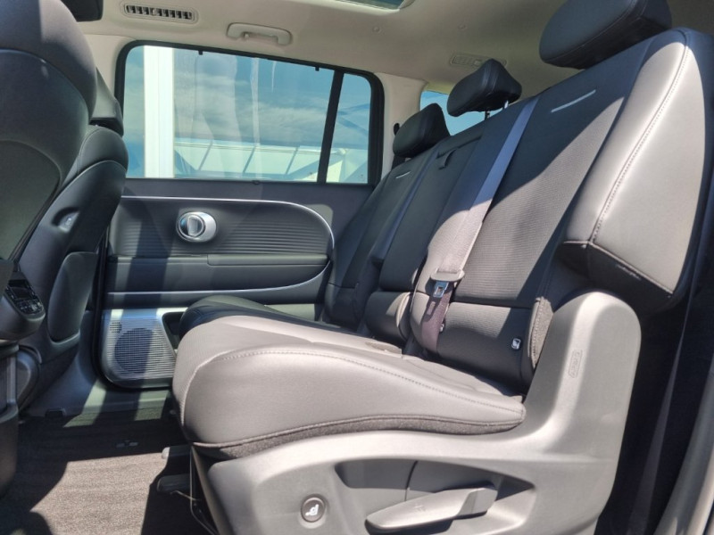 IONIQ 9 Prestige Line 110 kWh 4WD 96p72-O1/2/3 - 17