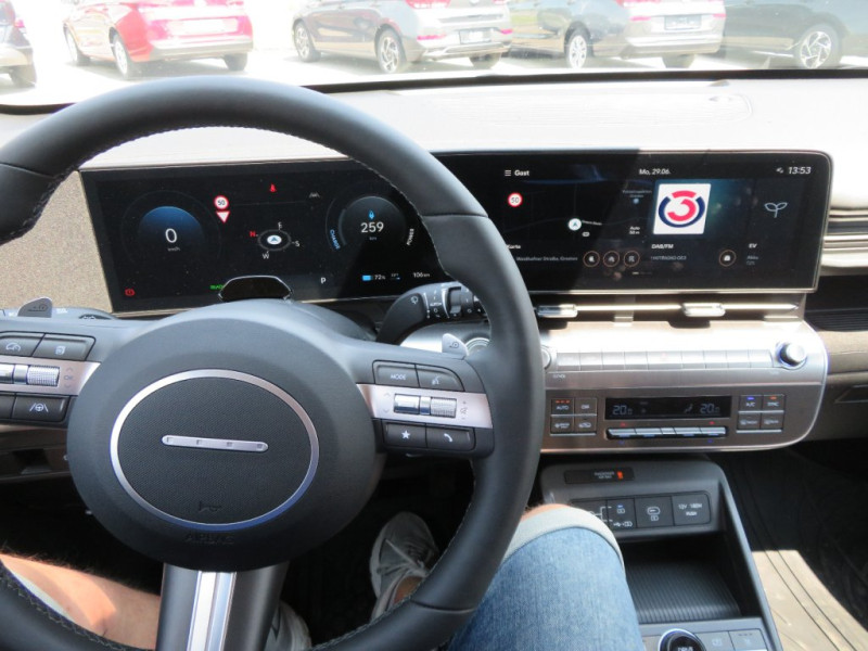 KONA EV (SX2) Smart Line 64,8 kWh k7es2-P20/22-O20 - 5