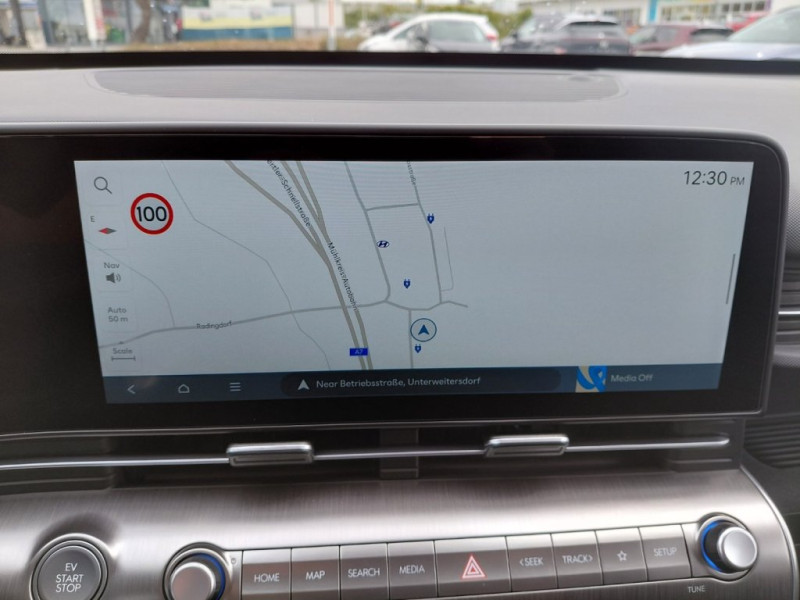 KONA EV (SX2) Smart Line 48,6 kWh k7es1-P20-O20 - 13