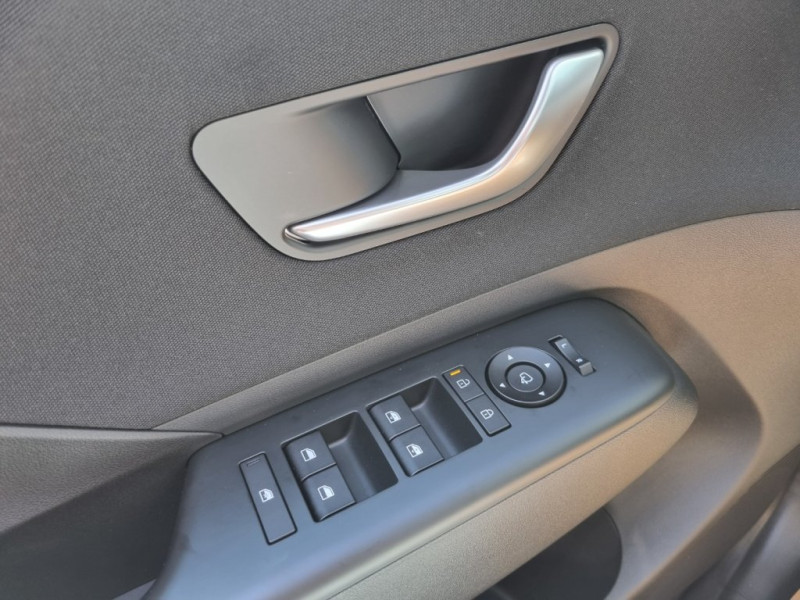 KONA EV (SX2) Smart Line 64,8 kWh k7es2-P20/22-O20 - 7