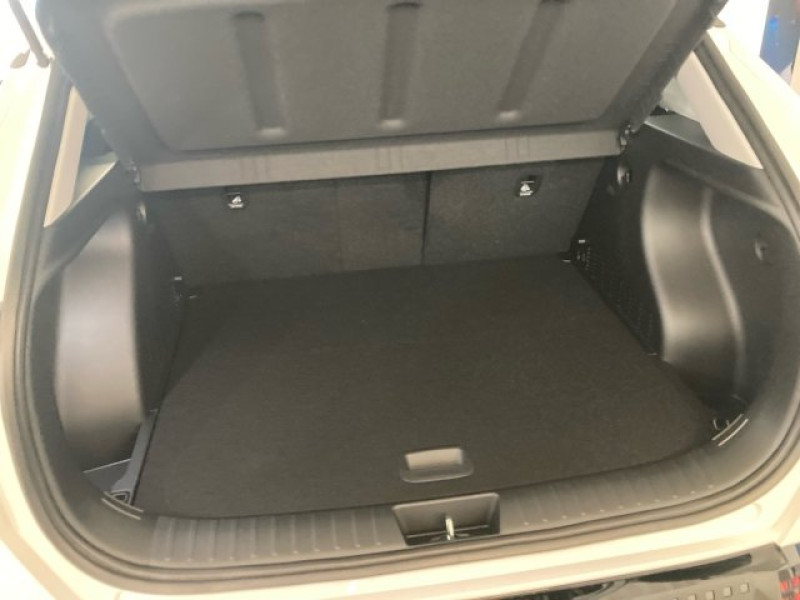 KONA EV (SX2) Smart Line 64,8 kWh - 9