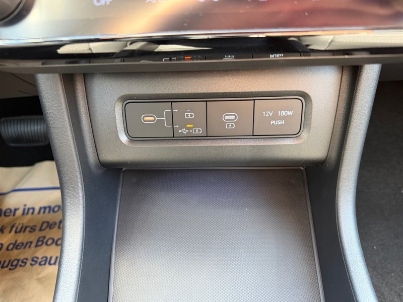 Tucson NX4 Comfort Line 1,6 T-GDi HEV 2WD AT t7hc1 - 19