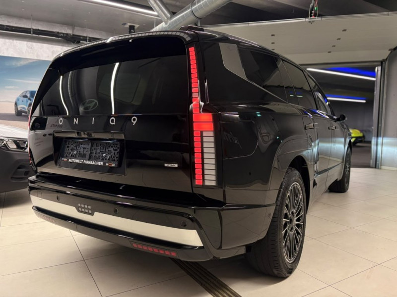 IONIQ 9 Calligraphy 110 kWh 4WD 96c61-P3-O2/3 - 5