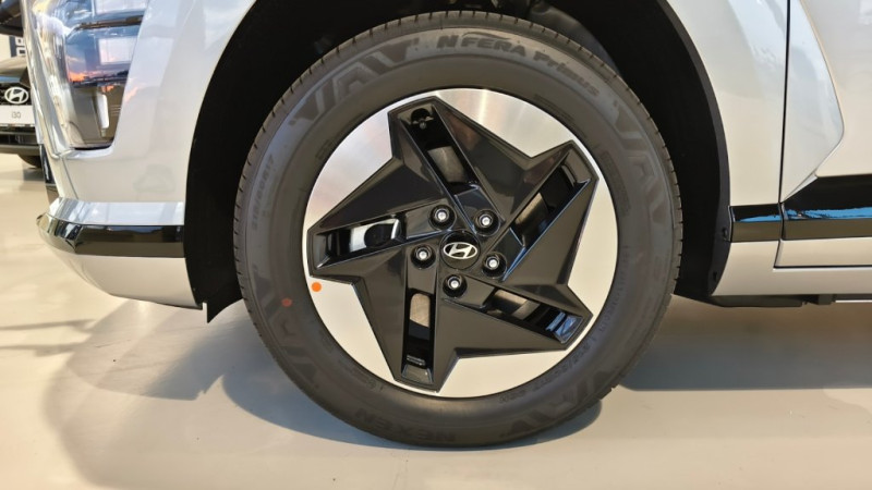KONA EV (SX2) Smart Line 48,6 kWh k7es1-P20/22-O20 - 7
