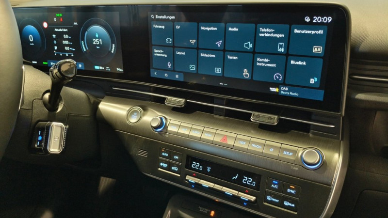 KONA EV (SX2) Smart Line 48,6 kWh k7es1-P20/22-O20 - 23