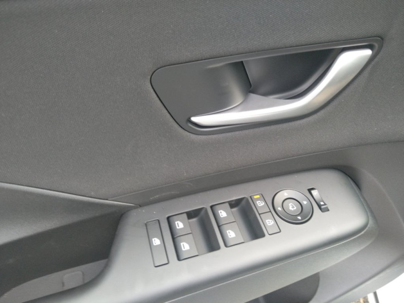 KONA EV (SX2) GO 64,8 kWh Tech WP - 10