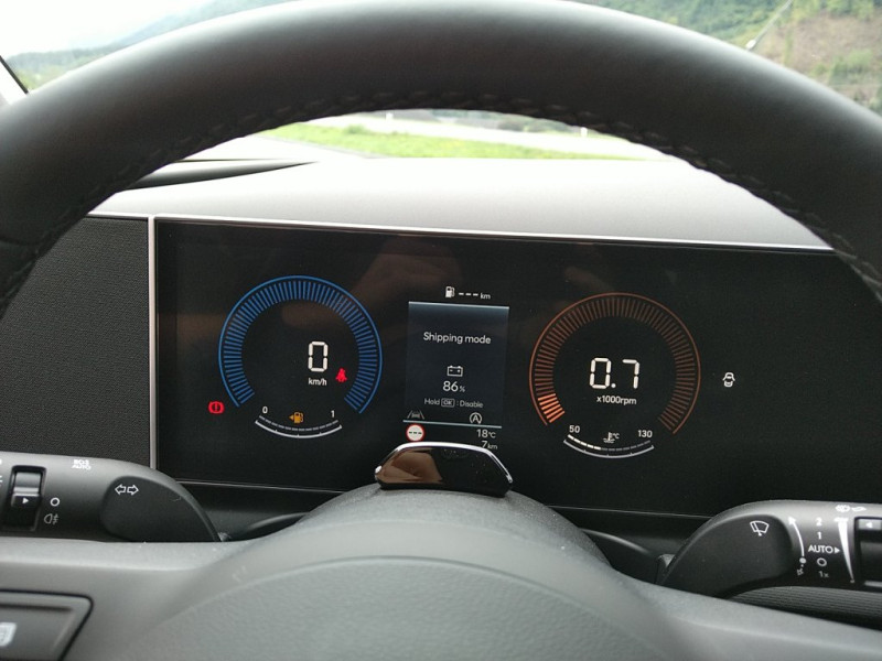 Tucson NX4 Smart Line 1,6 T-GDi 2WD Winterp. Klimaaut. - 9