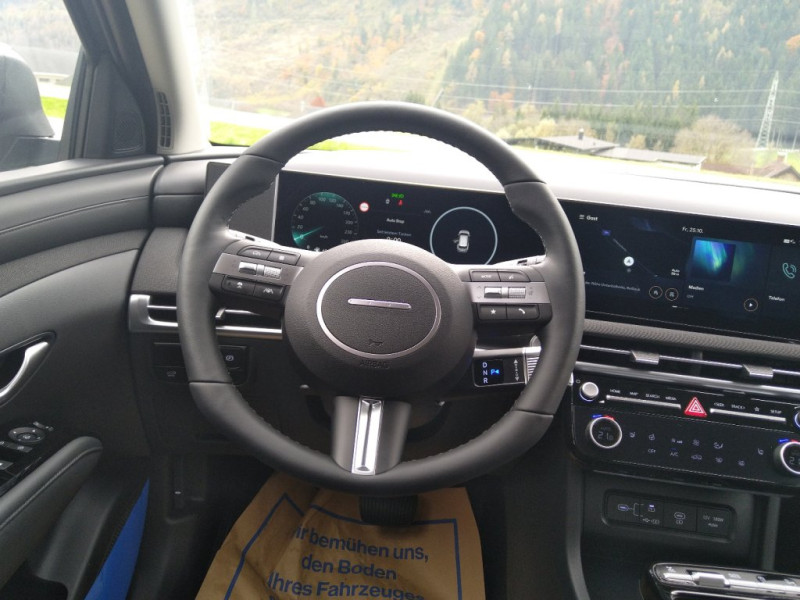 Tucson NX4 Comfort Line 1,6 T-GDi HEV 4WD AT Matrix LED - 7