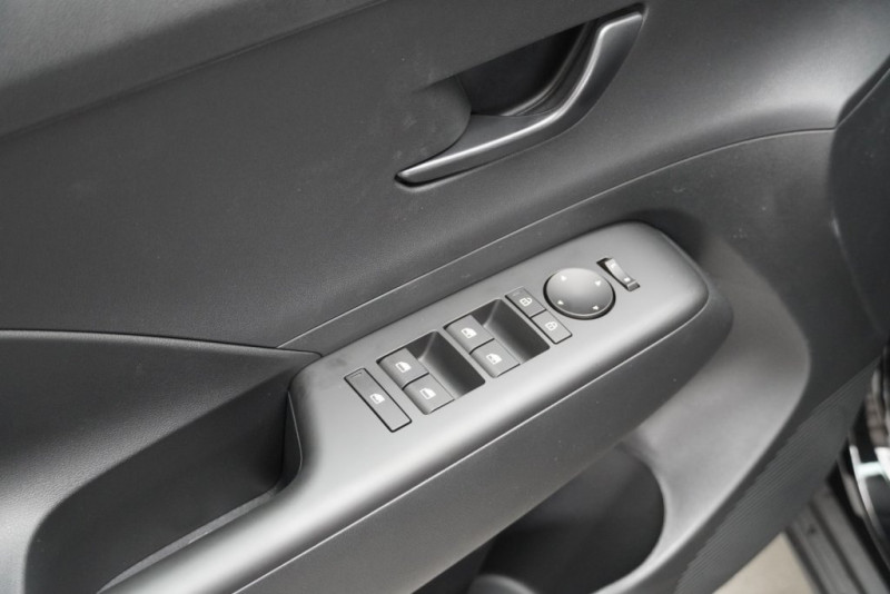 Kona HEV (SX2) Smart Line 1.6 GDI 2WD HEV k7hs1 - 9