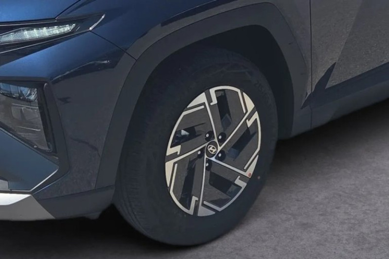 Tucson NX4 Smart Line 1,6 T-GDi HEV 2WD - 3
