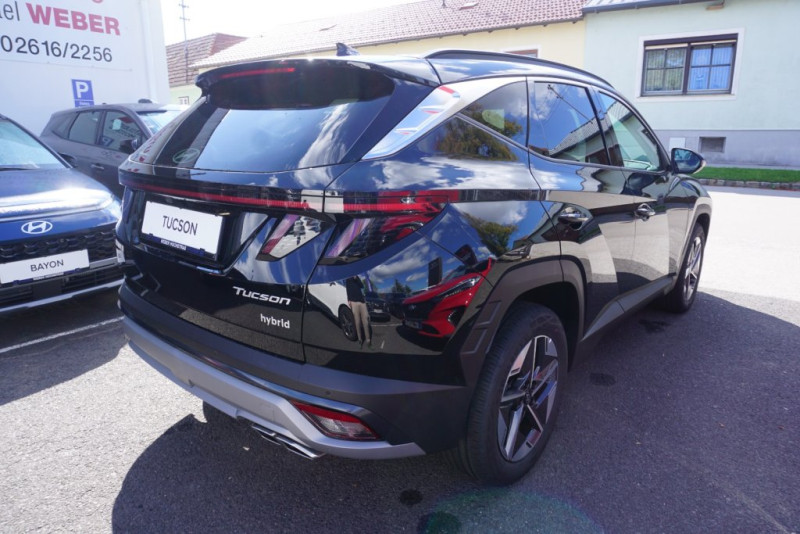 Tucson NX4 Comfort Line 1,6 T-GDi HEV 2WD AT t7hc1 - 8
