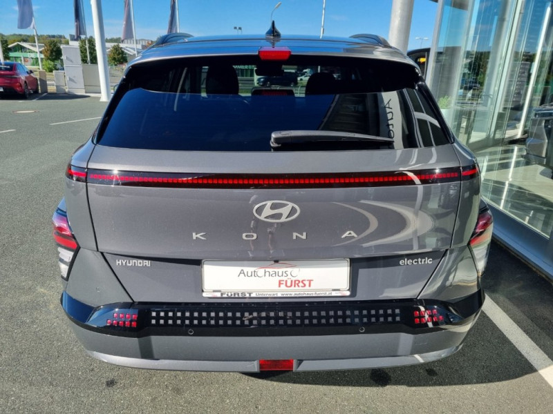 KONA EV (SX2) Smart Line 64,8 kWh k7es2-P20-O20 - 3