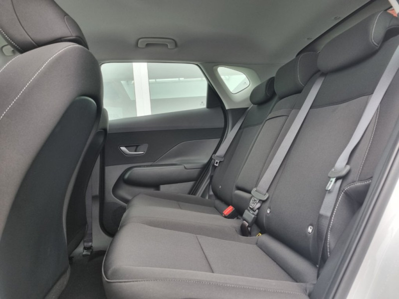 KONA EV (SX2) Smart Line 64,8 kWh k7es2-P20/21-O20 - 16